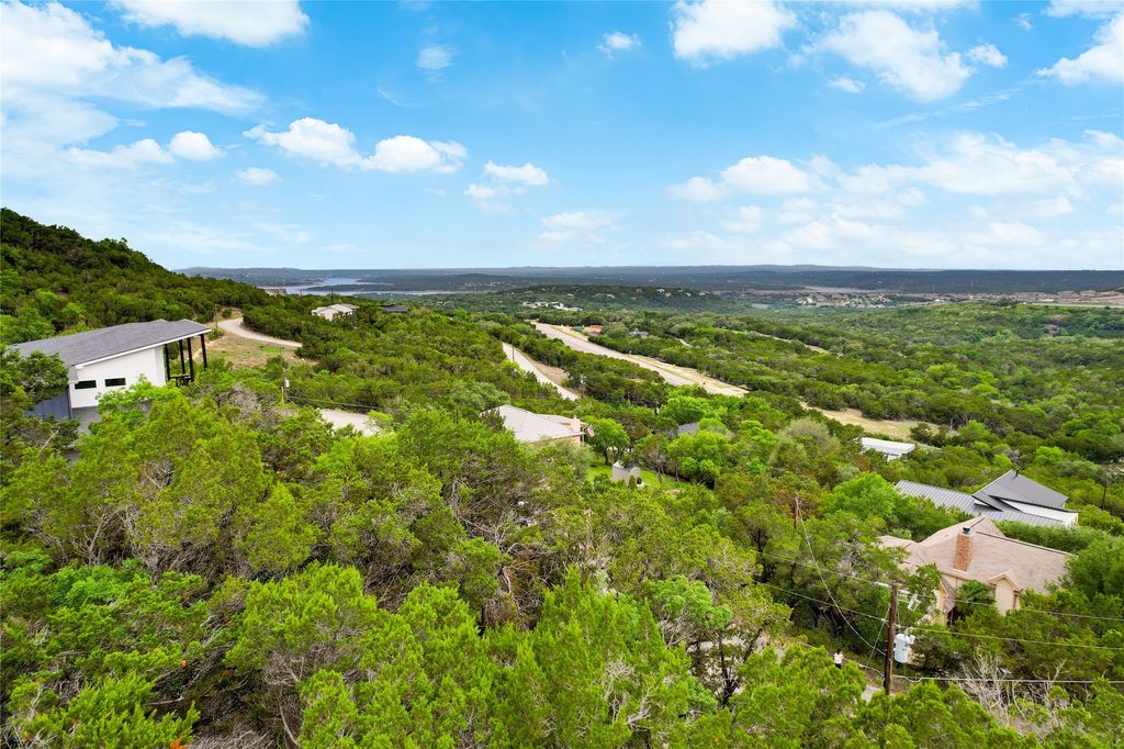 8419 Briar Wood Circle, Lago Vista