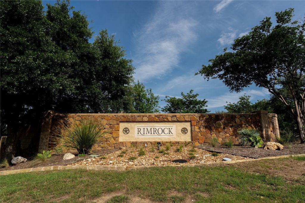 143 Prairie Grass Cove, Driftwood