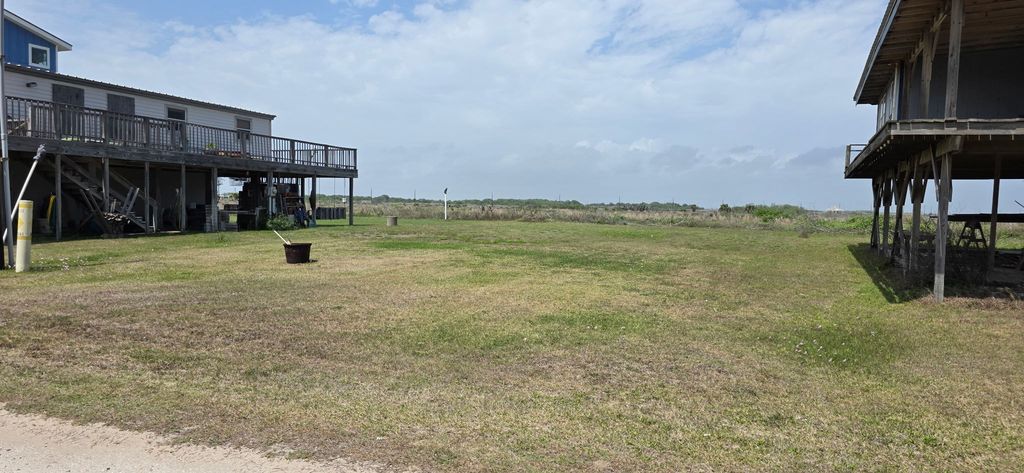 Beachfront Drive, Matagorda