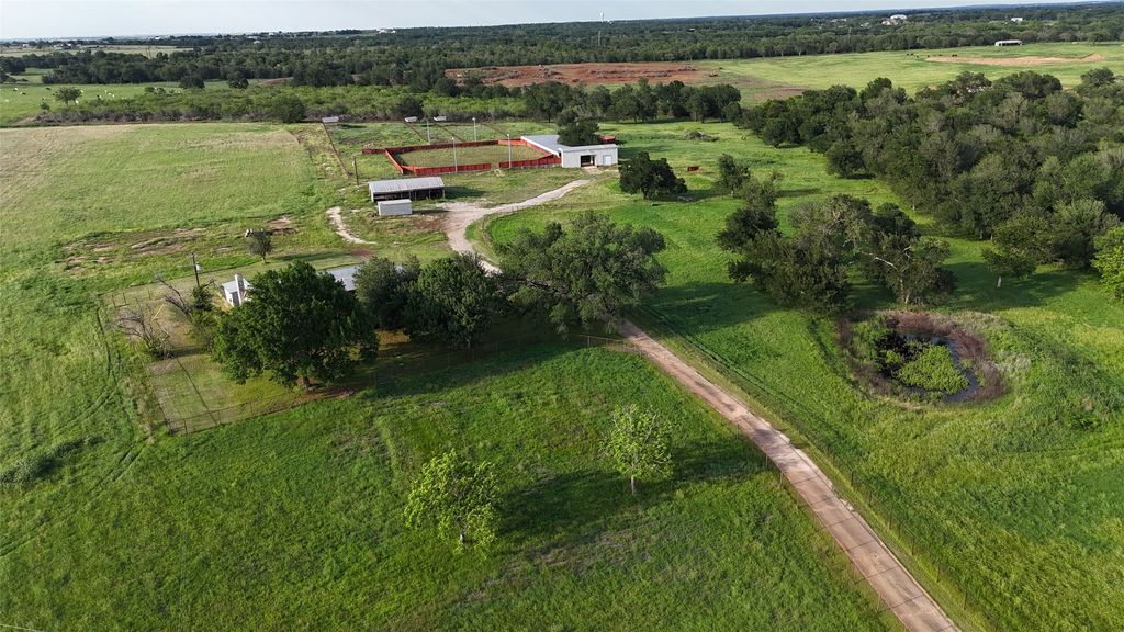 1454 Red Town Road, Elgin