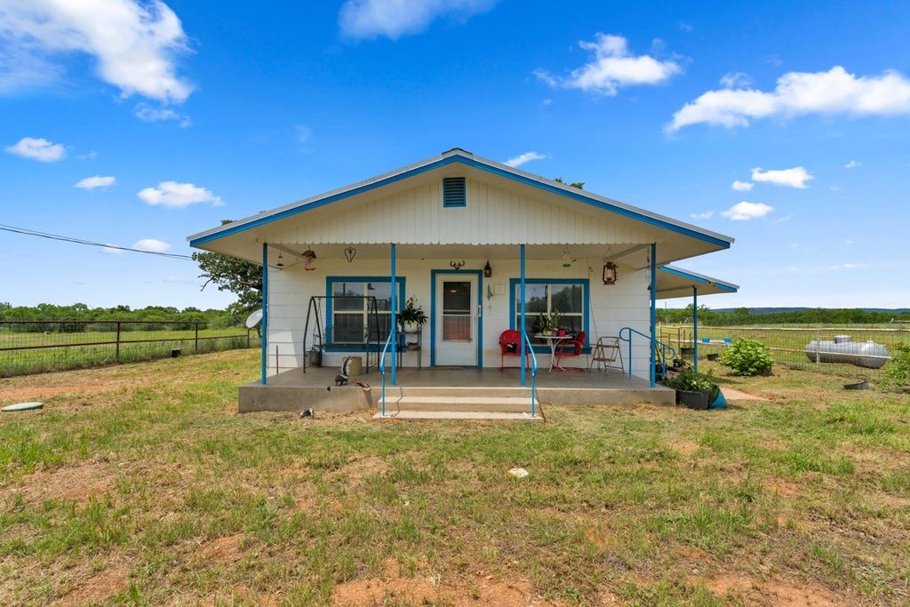 6311 Ranch Road 2241, Bluffton