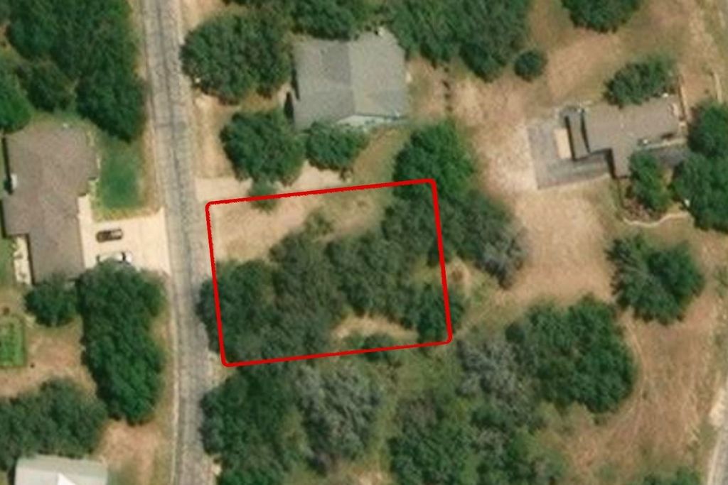 115 Keswick Drive, Spicewood