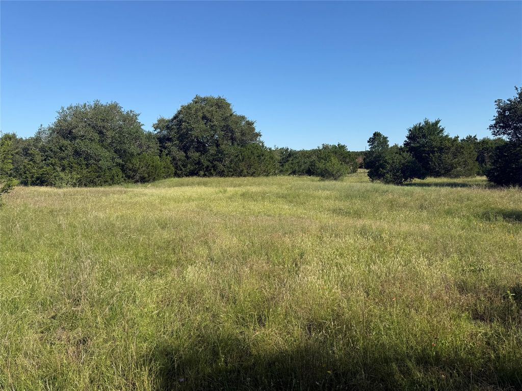 1 Shiny Top Ranch Road, Salado