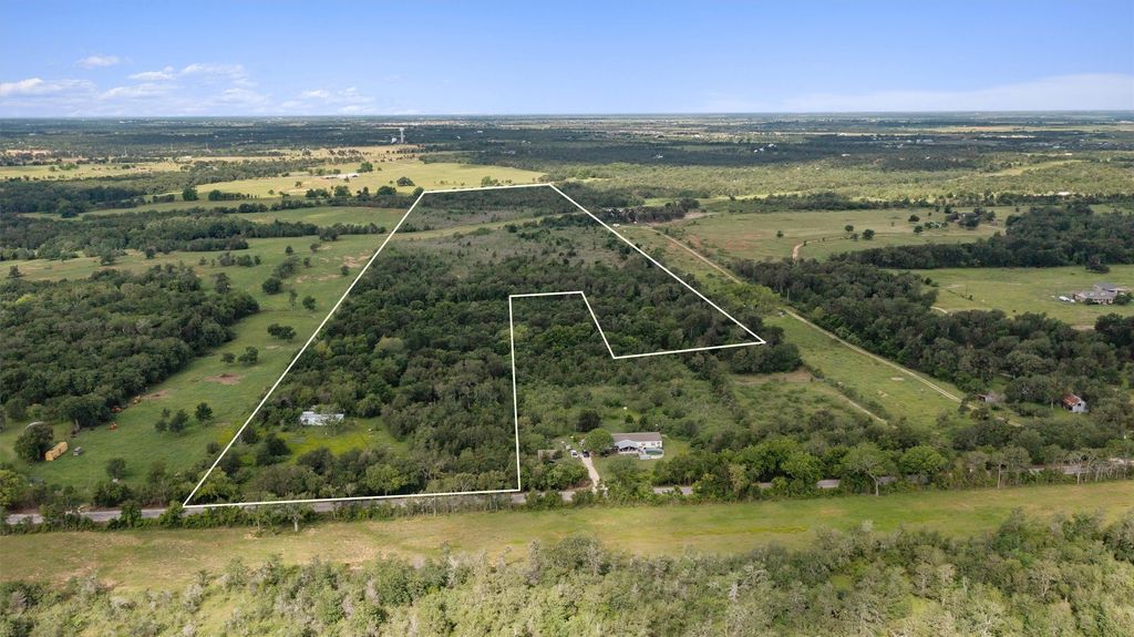 3700 County Road 467, Elgin