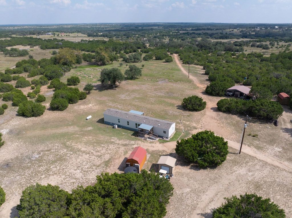 17787 Fm 963, Bertram