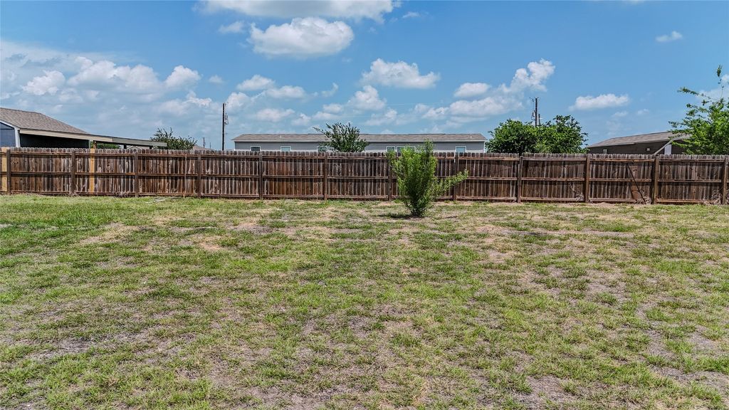 1120 Rustler Pass, Kyle