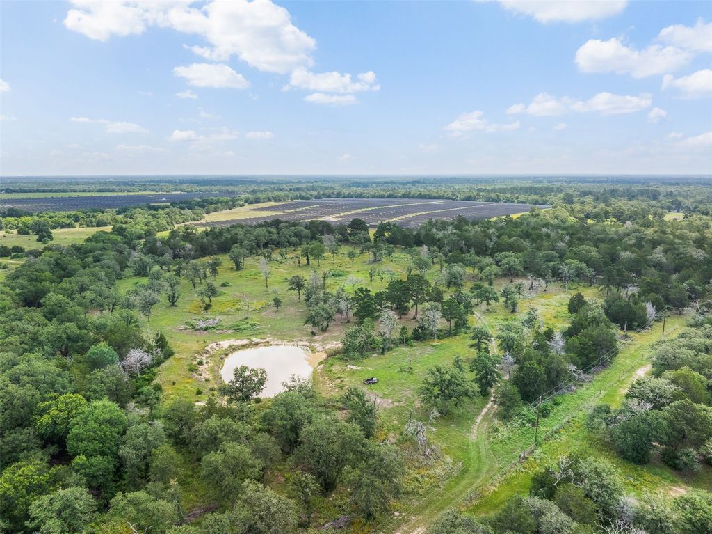305 Cistern Road, Rosanky
