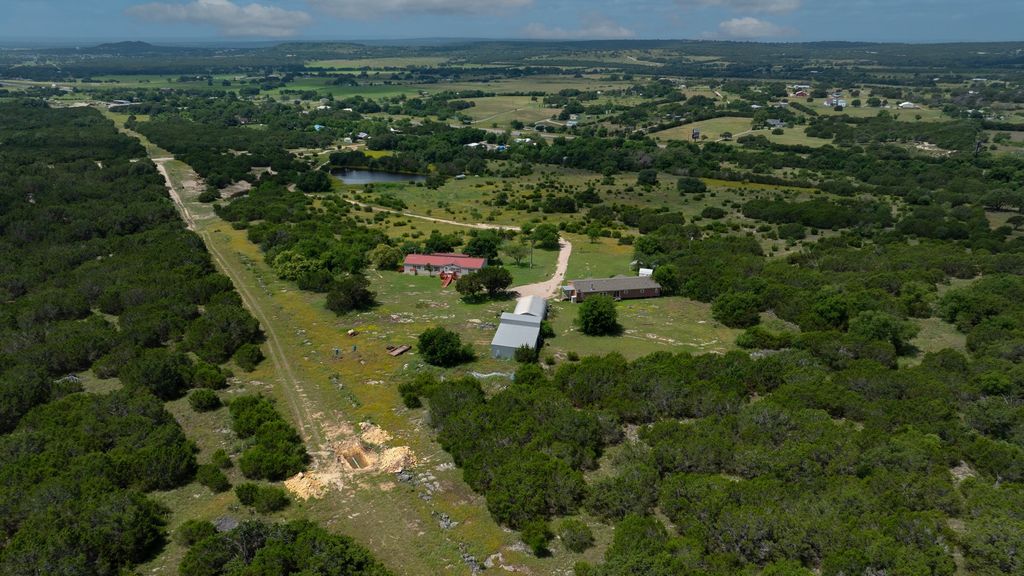 3527 N Us Hwy 281, Burnet