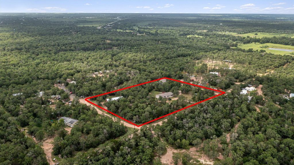 163 Northside Lane, Cedar Creek