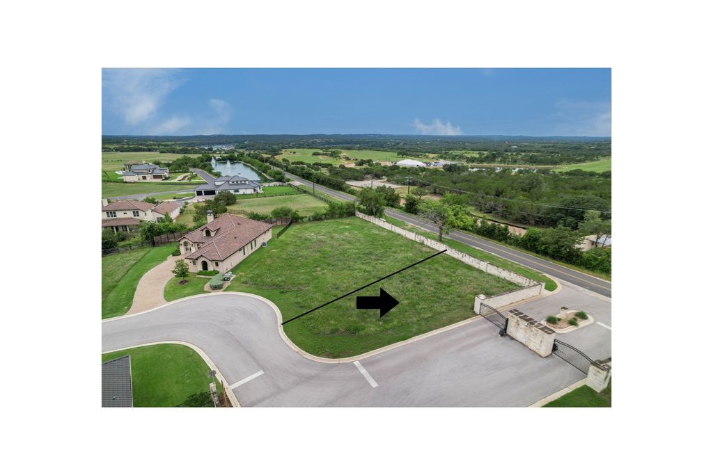 1856 Art Adams Way, Spicewood