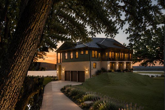 Land / Farm Real Estate for Sale at 2702 Cornell Cv on Lake Travis - MLS #7662924