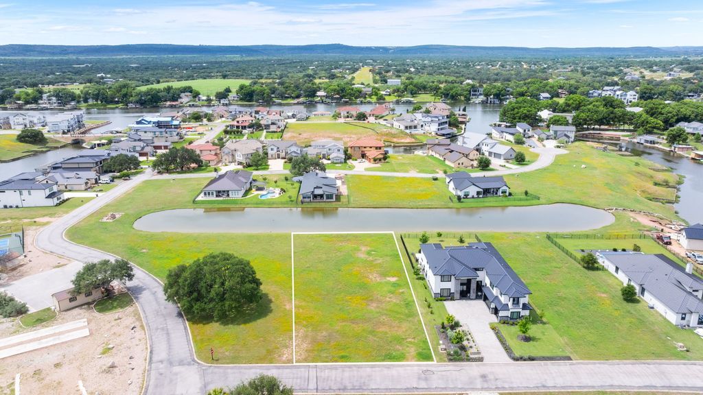 102 Summer Life Lane, Kingsland
