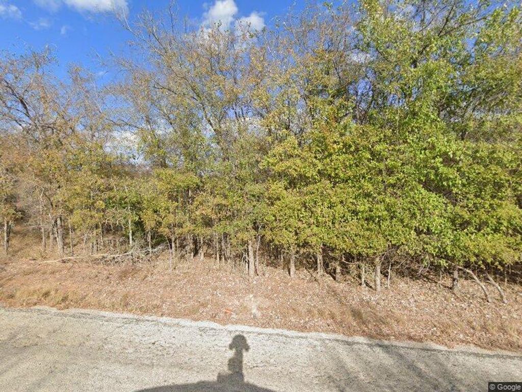 312 Riverside Drive, Bastrop