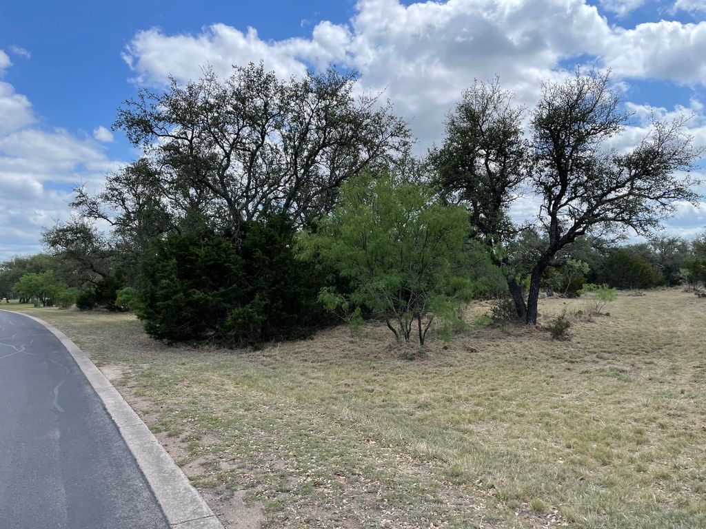 302 Vista View Trail, Spicewood