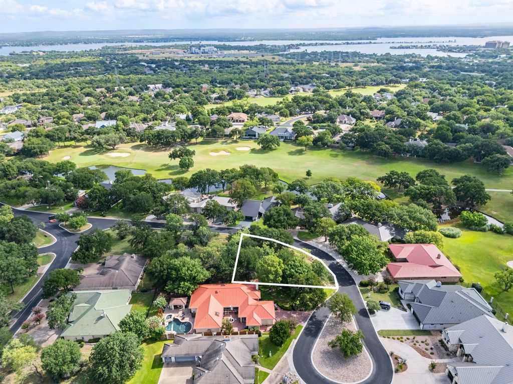 111 Teeoff, Horseshoe Bay