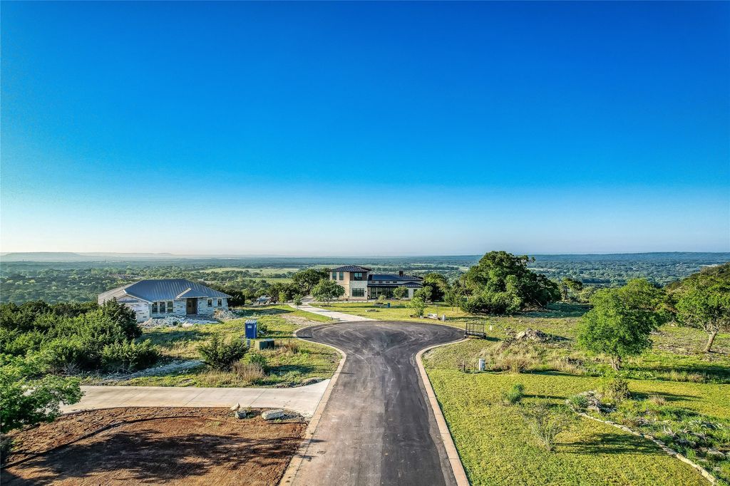 102 Big Sky, Burnet