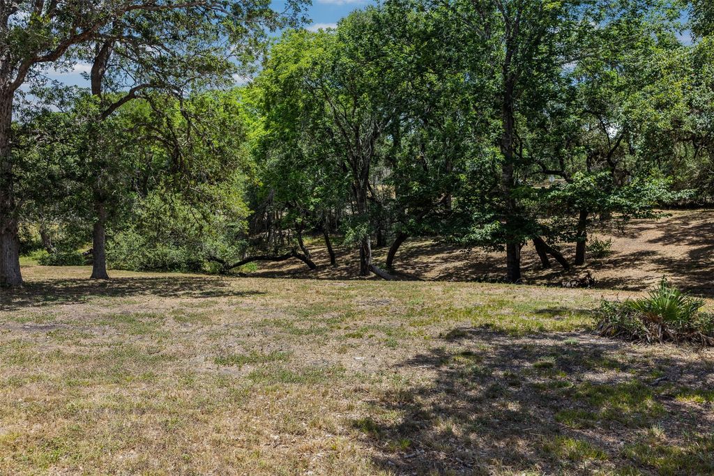 110 Kathleen Avenue, La Grange