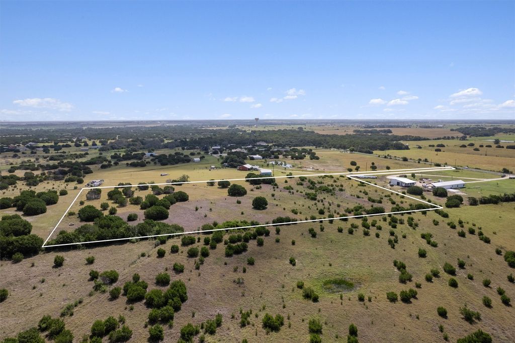 1400 County Road 221, Florence