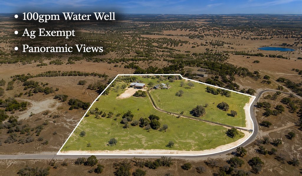 158 Watch Hill Road, Stonewall