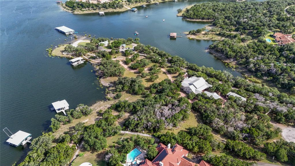 301 Angel Song Cove, Spicewood