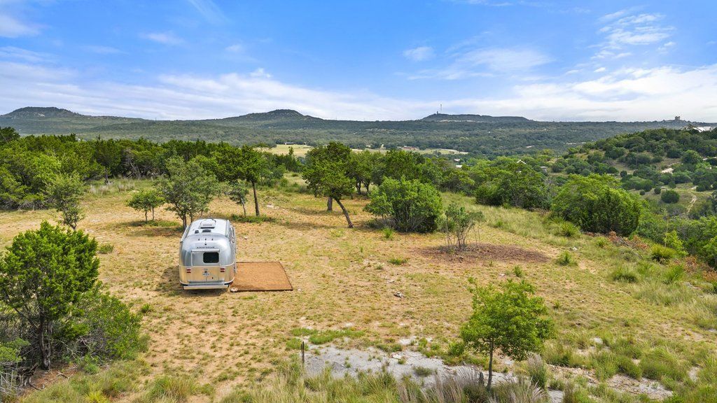 2126 Hidden Valley Ranch Road, Johnson City