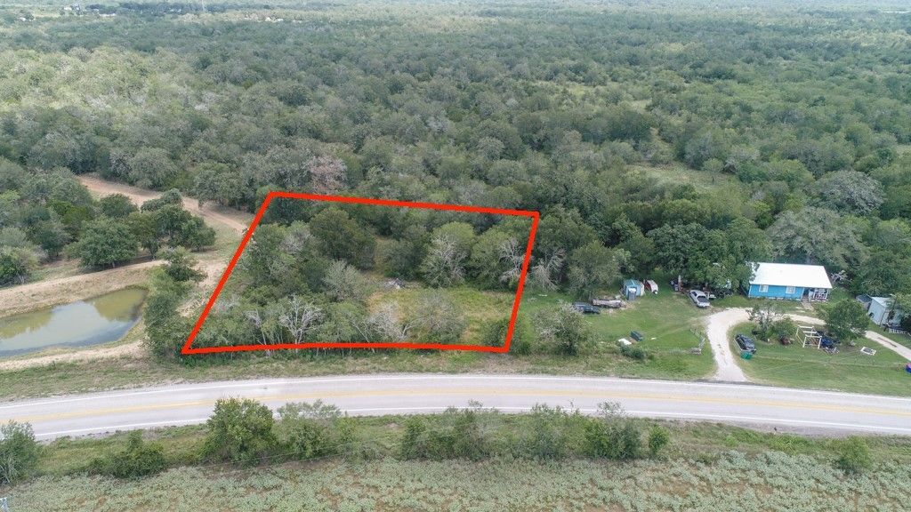 1399 Fm-671, Luling