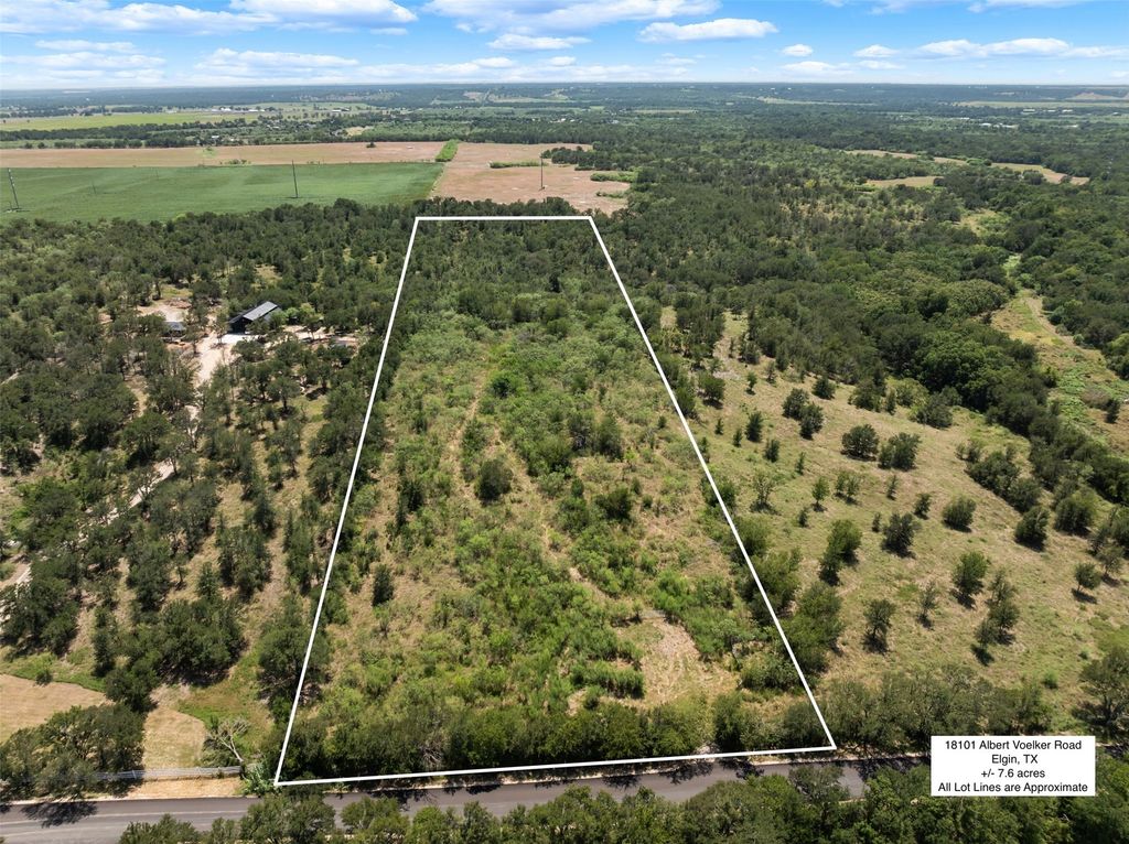 18101 Albert Voelker Road, Elgin