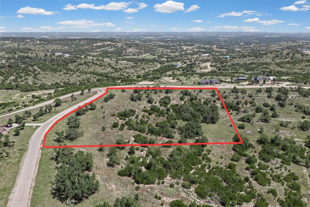 151 Falling Oak Drive, Blanco