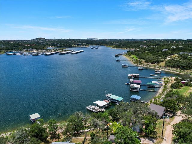 MLS #3894608 for Sale at 16809 Hurst Creek Cir, on Lake Travis in the city of Austin, 78734