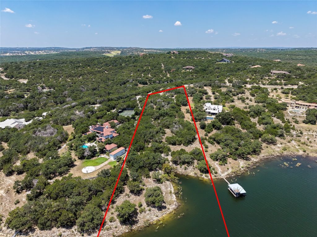 305 Angel Song Cove, Spicewood