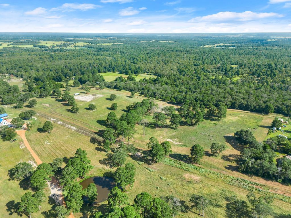 170 Split Oak Road, Smithville