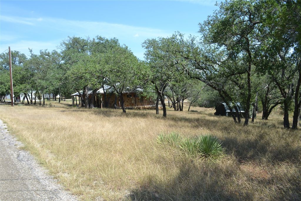Lot 307 Rolling Hills Drive, Spicewood