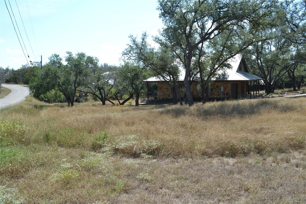 Lot 305 Rolling Hills Drive, Spicewood
