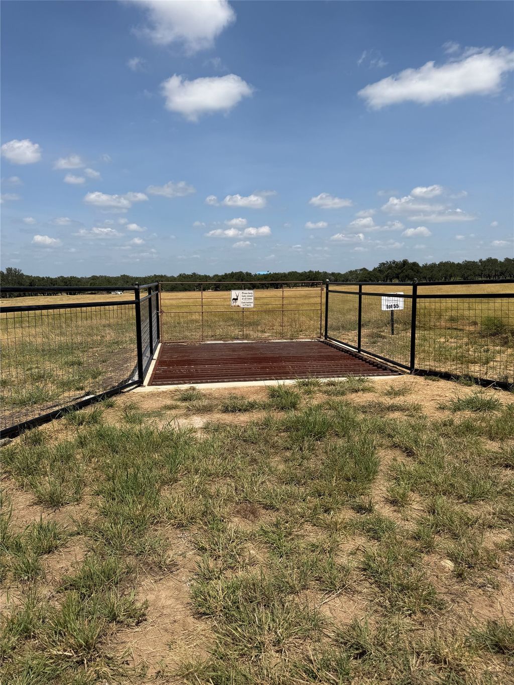2124 Old Marble Falls Road, Round Mountain