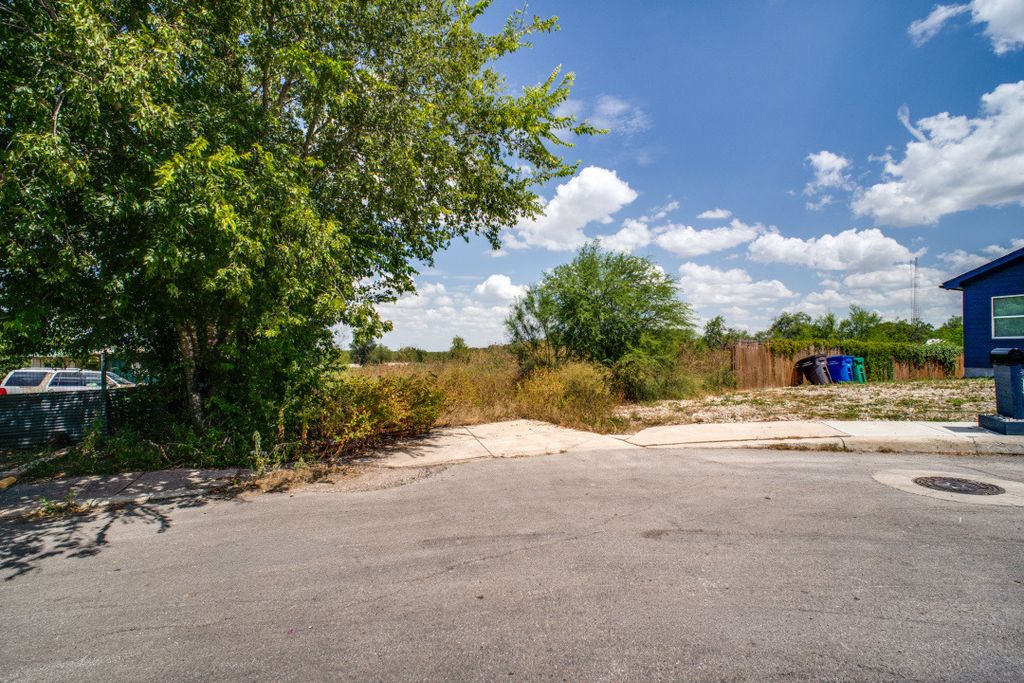 226 Beethoven Street, San Antonio