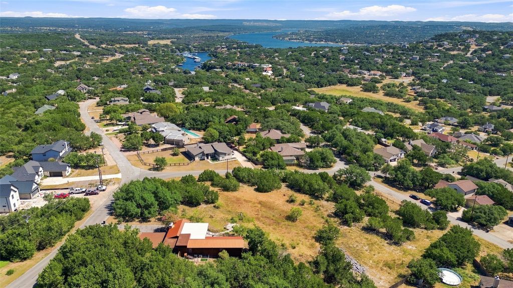 22121 Oban Drive, Spicewood