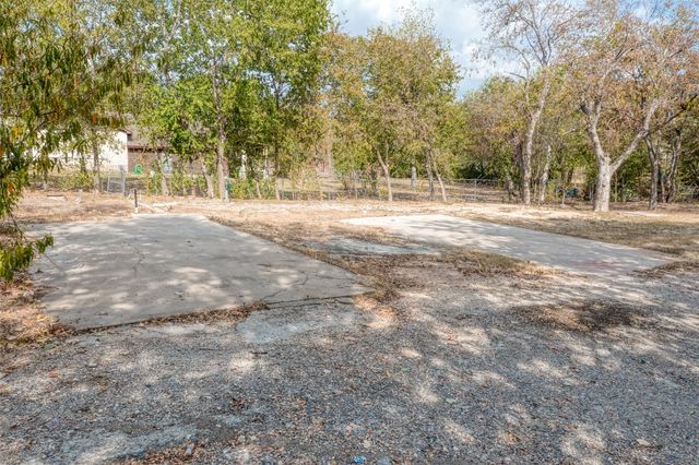 5701 Bitterwood Drive, Austin