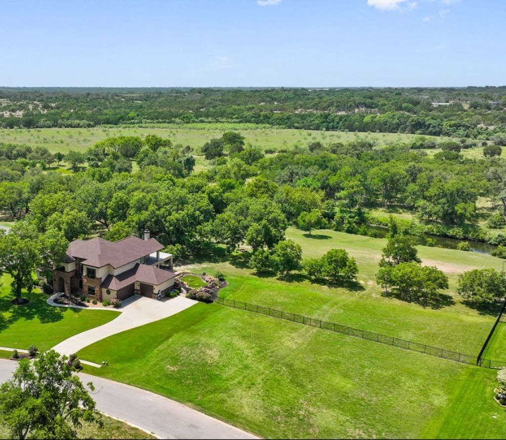 404 Golden Eagle Way, Liberty Hill