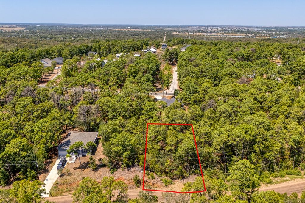 168 Molokini Drive, Bastrop