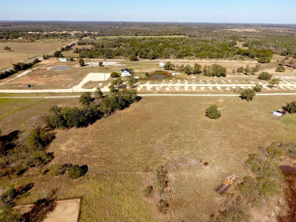 000 Fm 812 Road, Cedar Creek