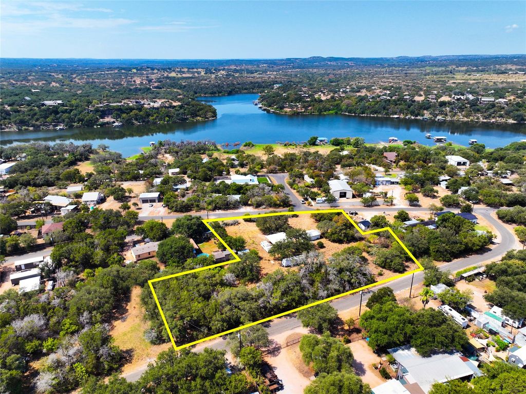 25000 Andrew Drive, Spicewood