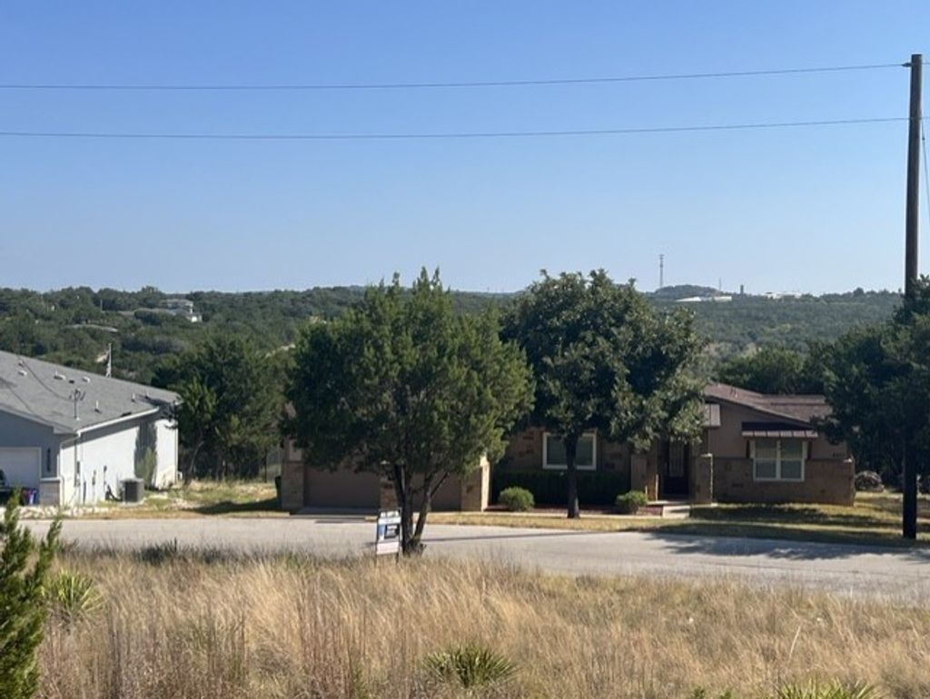 4504 Silverhill Drive, Lago Vista