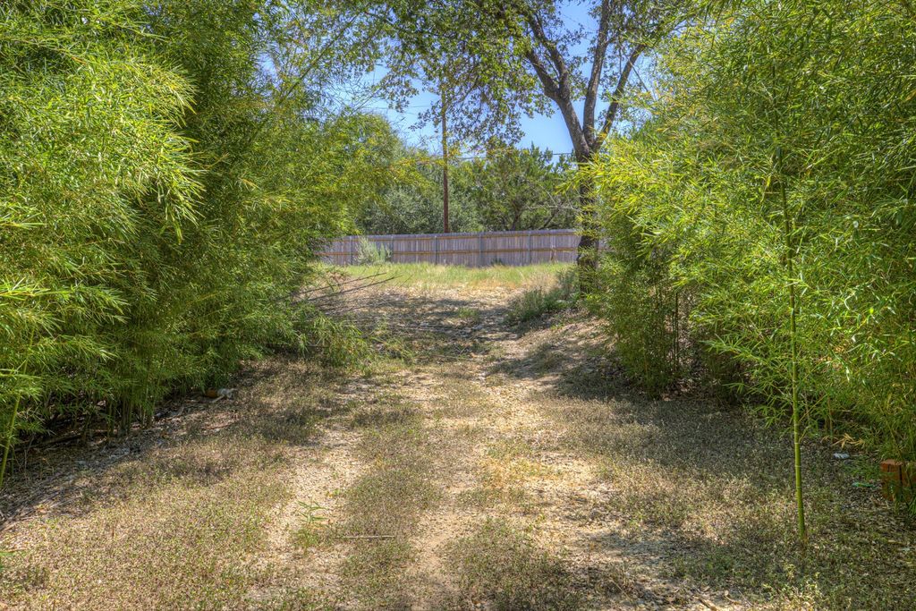 355 E Clark Street, Canyon Lake