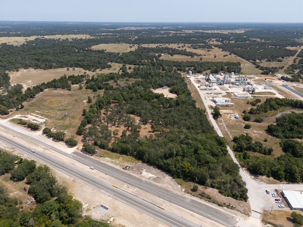 7604 N Us Highway 77 Highway, La Grange