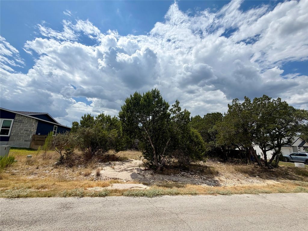 21707 Patton Drive, Lago Vista