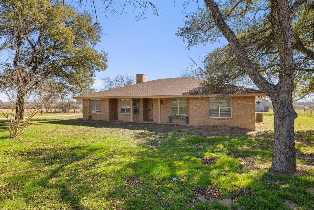 950 S Fm 486, Thorndale
