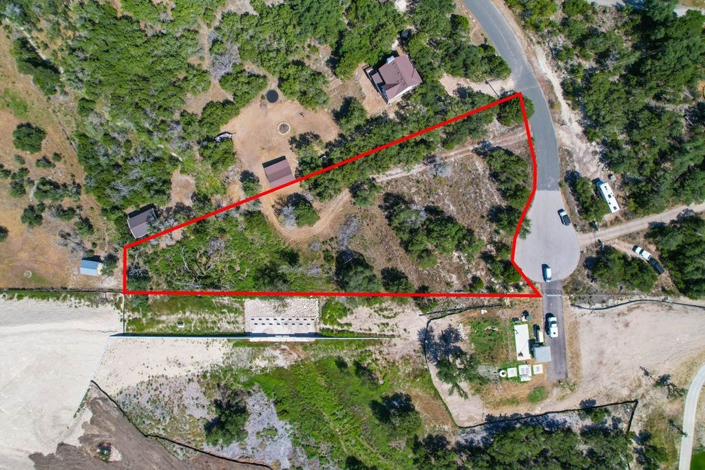 1102 Debco Lane, Spicewood