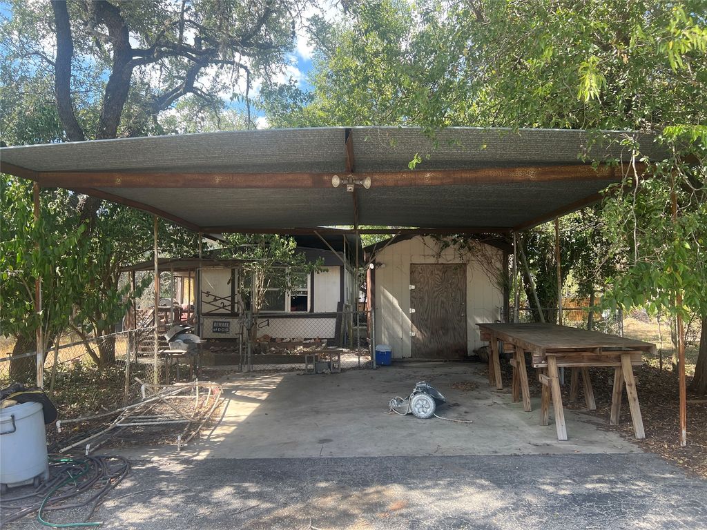 542 Flintstone Drive, Canyon Lake