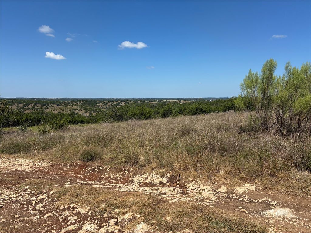 317 W Headwaters Ranch Road, Kendalia