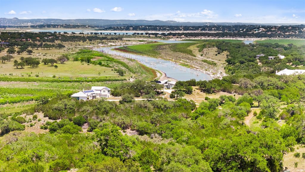 2153 San Jose Way Way, Canyon Lake